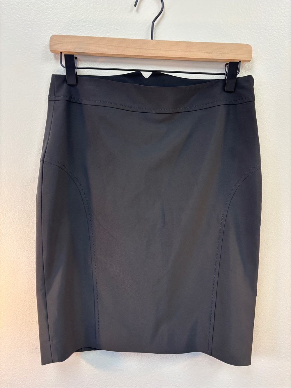 Club Monaco classic black Pencil Skirt size 2